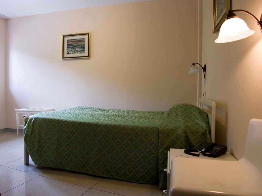 Hotel Cristallo Lerici Habitación foto